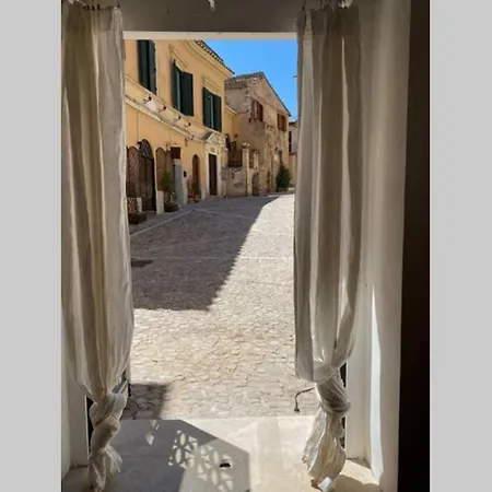 Casa *